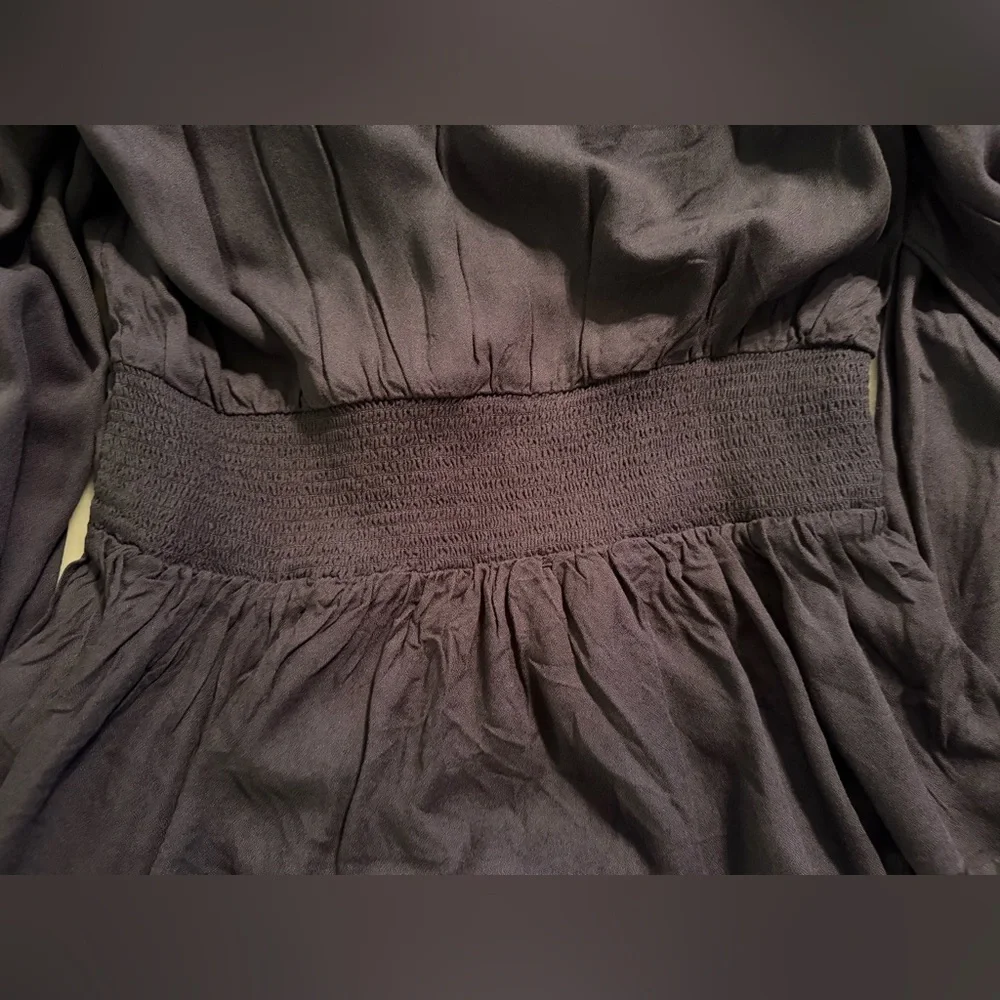 ON Navy Blue Women's Top - Picture 12 of 13